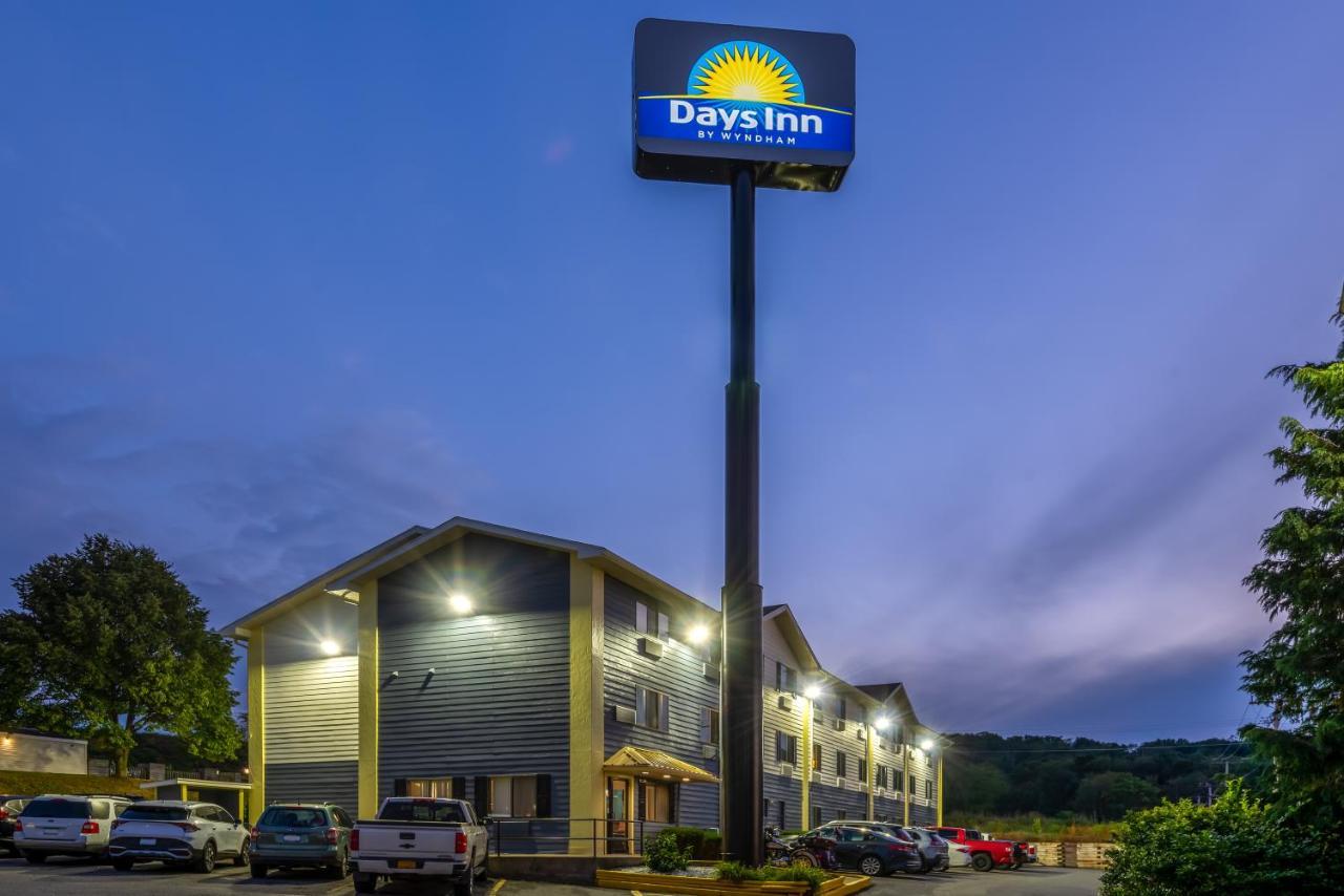 Days Inn By Wyndham Somerset Pa I-70 I-76 Zewnętrze zdjęcie